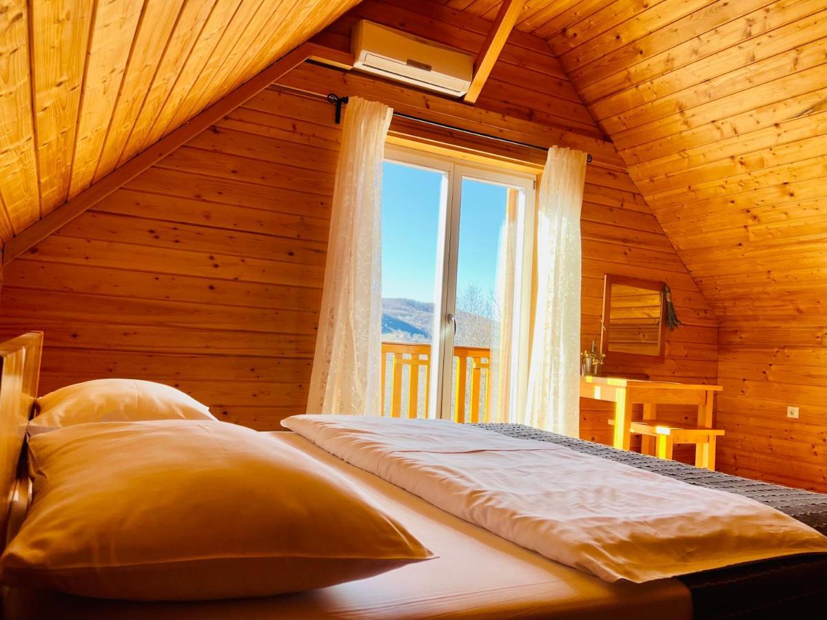 Holiday Homes Vita Natura Rakovica Exterior foto