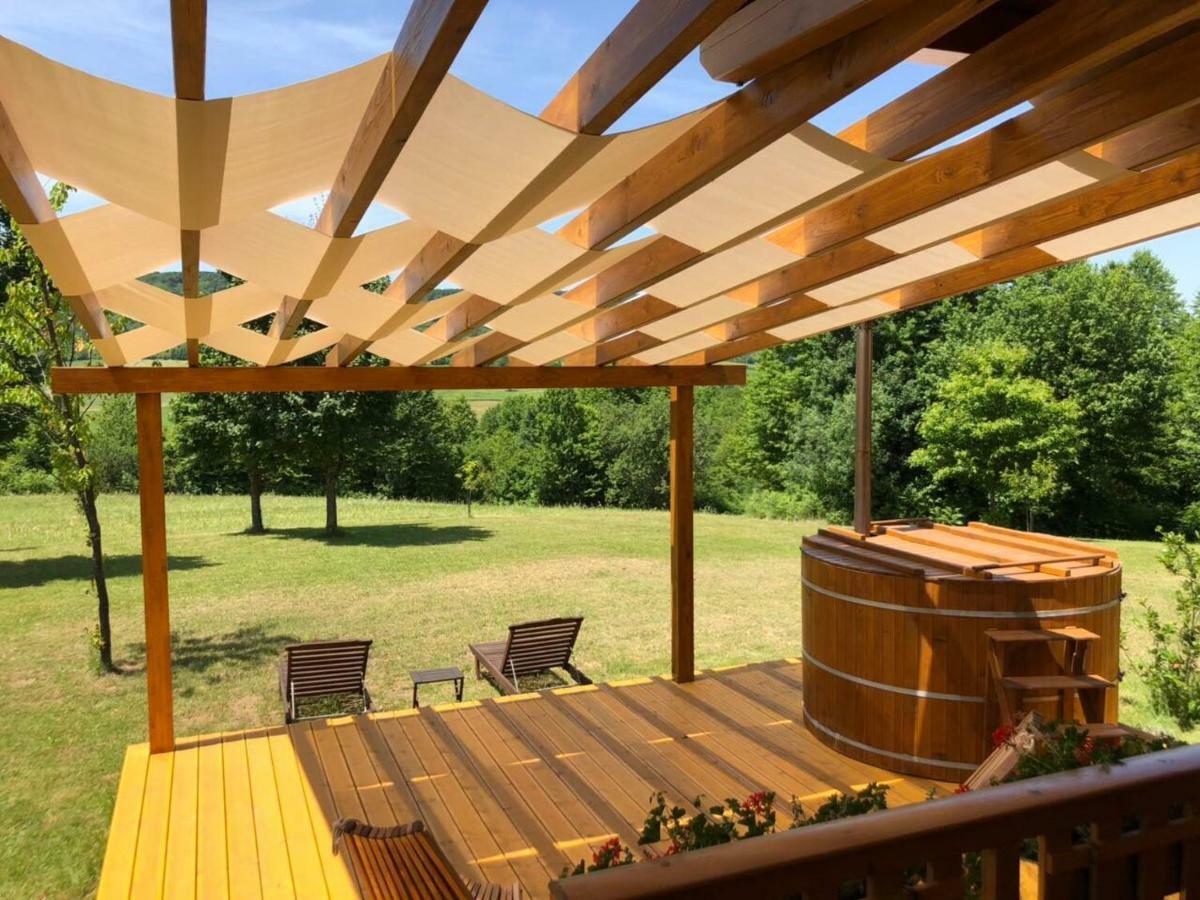 Holiday Homes Vita Natura Rakovica Exterior foto